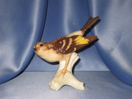 Brambling Bird on Branch by Goebel. - £22.03 GBP