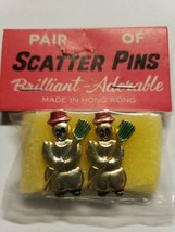 Vintage Brooches Pair of Snowmen  Enamel Scatter Pins New Old Stock B-3 - $9.99