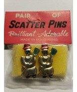Vintage Brooches Pair of Snowmen  Enamel Scatter Pins New Old Stock B-3 - £7.89 GBP