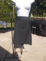 TALBOTS CHARCOAL PENCIL SKIRT 8 - $17.99