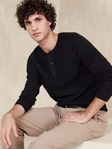 Banana Republic Cotton Waffle Henley Sweater Black Size Large - $24.74