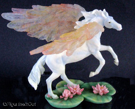 Pegasus Winged Horse Faerie Glen Nitishine Munro Giftware FG6803 - £22.51 GBP