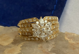 14K Yellow Gold Cubic Zirconia Ring 6.86g Fine Jewelry Size 7.75 Band Floral CZ - £430.63 GBP