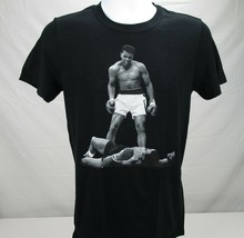 Muhammad Ali Knockout Sonny Liston Mens Black T-Shirt Sz Small Boxing So... - $24.75