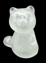Lead Crystal Cat 3&quot; Milky Glass Figurine Statue Vintage Decor Kitty - $223.67 MXN