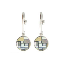 Fronay Vintage Button Mother of Pearl Hoop Earrings in 925 Sterling Silver - $893.02 MXN