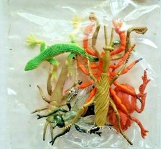 Vintage KidMark Plastic Insect Collection In Original Package New Old St... - $7.99