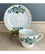 China 999 Blue Daisy&#39;s Fine Bone China Tea Cup And Saucer Set - $14.78 CAD