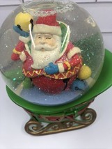 CHRISTMAS SANTA CLAUS SNOW GLOBE WIND UP Plays Music.Santa Claus Is Comi... - £5.27 GBP