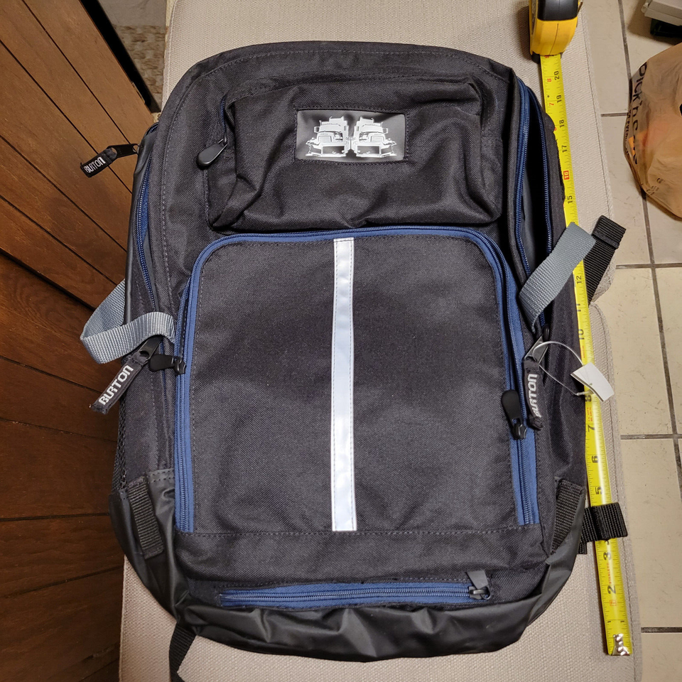 Burton Snowboard Company Hiking Gear Backpack Wheelie Gig Black 20&quot; - $9.89