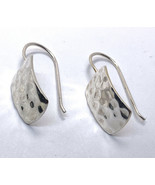 Silpada Sterling 925 Silver Rectangle Hammered Earrings W0991 - $59.23 CAD