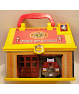 FISHER PRICE FIRE STATION LUNCH BOX - LITTLE PEOPLE - 2008 MATTEL - MPN ... - £15.66 GBP