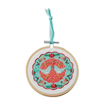 The Pioneer Woman Mazie Medallion Embroidery Ornament Kit - £17.91 GBP