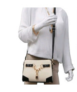 New Adrienne Vittadini Chain &amp; Lock Detail Crossbody Purse - $967.42 MXN