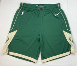 Milwaukee Bucks Shorts Authentic Team Issue Game Worn Donte DiVincenzo N... - $199.99