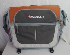 Swiss Gear Wenger Bassano Collection 15&quot; Messenger Bag Nwot RE78 - £28.04 GBP