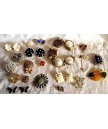 20   pieces of vintage costume jewelry - £11.84 GBP