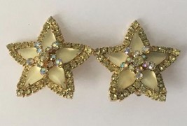 Vintage Weiss Clip Earrings Star Shaped w Aurora Borealis Rhinestones - £39.92 GBP