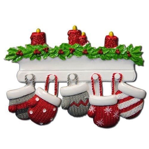 MITTEN FAMILY OF 5 PERSONALIZED HOLIDAY CHRISTMAS TREE ORNAMENT HOLIDAY GIFT - $9.83