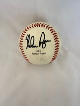 Nolan Ryan Baseball – Replica Signature – Vintage Display Piece - $366.58 MXN