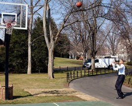 President Barack Obama plays basketball at the White House Photo Print - £6.92 GBP+