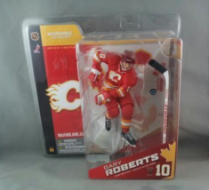 Mcfarlane Nhl Series 8 Gary Roberts Chase Variant Calgary Flames Red Jersey - $99.00