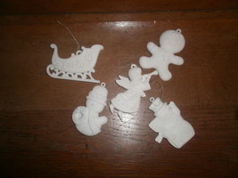 5  White Plastic  Christmas Ornaments , Snowman Angel , Sleigh , Gingerb... - $2.73 CAD