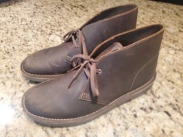 $100 NEW Clark&#39;s Bushacre 2 Chukka Boots in Beeswax Sz 9.5 Brown Leather - £55.19 GBP