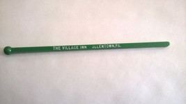 The Village Inn Allentown PA Pennsylvania Swizzle Stick Drink Stirrer Green  - £9.17 GBP