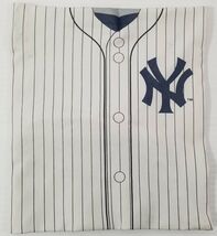 d5) MLB New York Yankees Stretchable Fabric School Book Jersey Cover 8" ... - $2.96