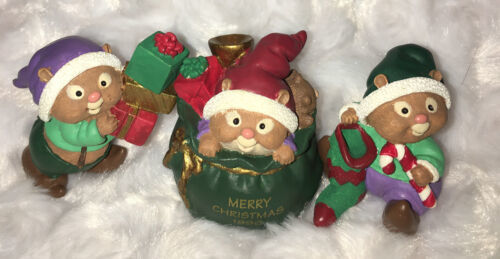 Vintage Hallmark Figurines Merry Miniatures Santa's Helpers 1996 Presents - £7.58 GBP