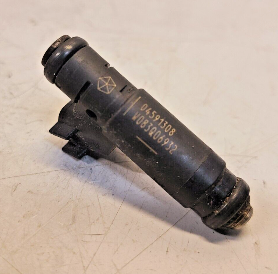 Siemens Deka Fuel Injector 04591308 | W083Q06932 - $42.74