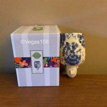 Scentsy Tie Dye plug in Mini warmer - NIB - £15.81 GBP