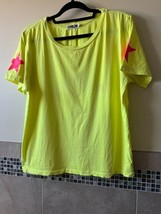 CHRLDR Neon Yellow Cotton T-shirt Graphic Print on Sleeves SZ L NWOT - $645.87 MXN