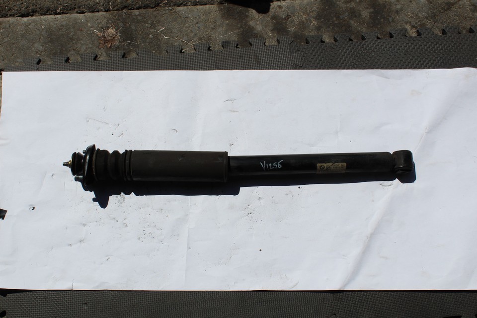 2002-2006 BMW E46 330CI 323CI LEFT OR RIGHT REAR SHOCK ABSORBER STRUT V1256 - $52.80