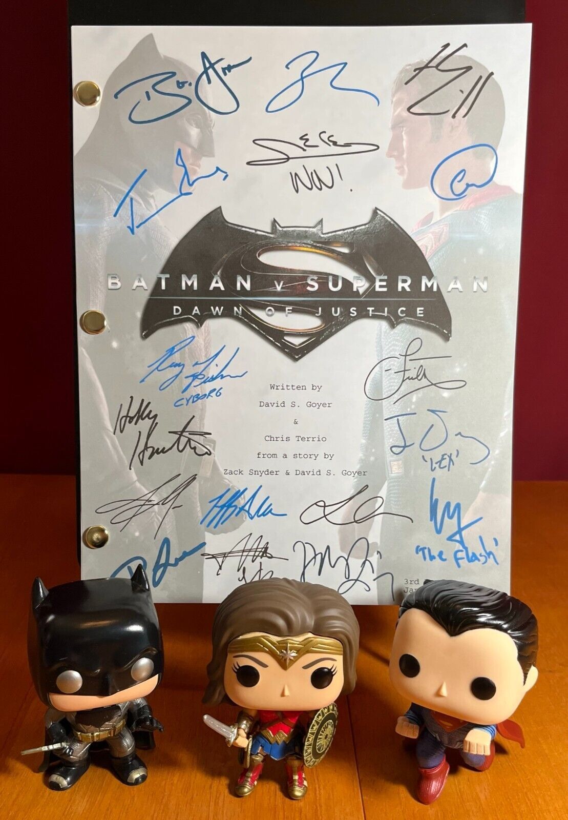 Batman v Superman Script Signed- Autograph Reprints- 151 Pages - $24.99