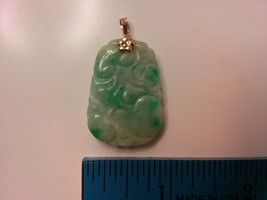 Moss in snow peach Jadeite pendant 14k gold - £192.67 GBP