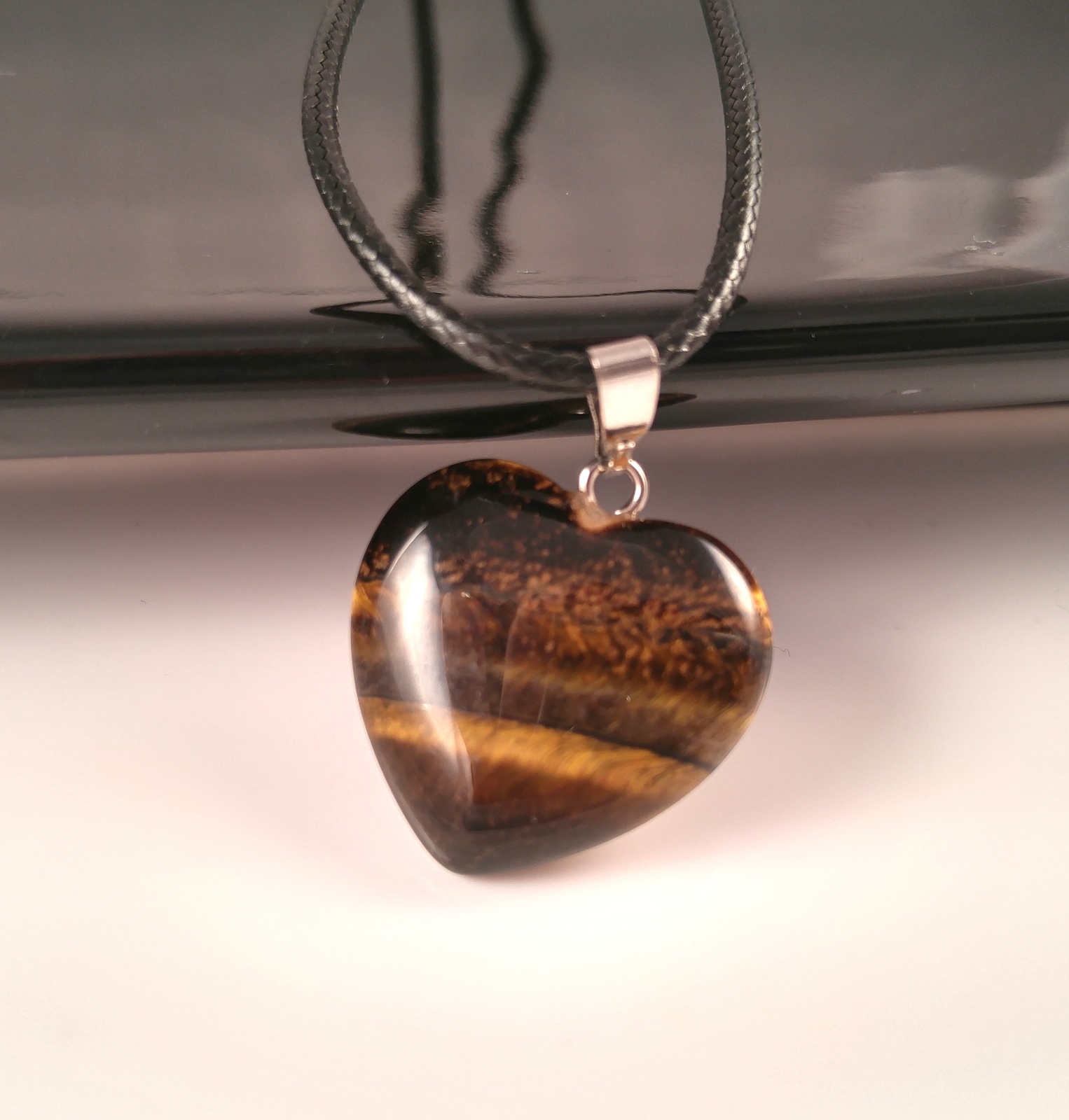 Tiger Eye Natural Stone Heart Pendant Necklace