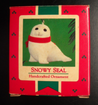 Hallmark Keepsake Christmas Ornament 1984 Snowy Seal with Red Ribbon Boxed - £10.38 GBP