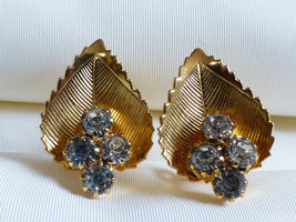 VTG gold tone metal 4 clear Crystal rhinestones link clip earrings - £16.59 GBP