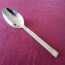 Soup Spoon Lenox Stainless Beloved Pattern 7.5&quot; Banded Heel Flat Tip Glossy - £5.54 GBP