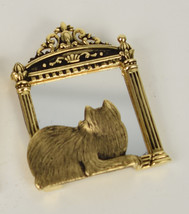 JJ Jonette Brooch Cat Looking In Mirror Gold Tone Kitty Pin Signed Tarnished - £20.33 GBP