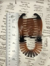 1 Pc Banana Interlocking Flexible Jaw Hair Clips Color: Brown Qty: 1 - £1.24 GBP
