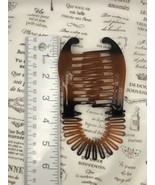 1 PC  BANANA INTERLOCKING FLEXIBLE JAW HAIR CLIPS COLOR: BROWN QTY: 1 - £1.25 GBP