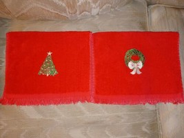 2 Cannon Vintage Christmas Hand Towels Red Wreath Xmas Tree VTG Fringe 17&quot;x11&quot; - £10.11 GBP