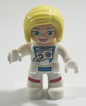 Lego Duplo - Rare Woman Female Girl Astronaut Figure Piece - £6.49 GBP