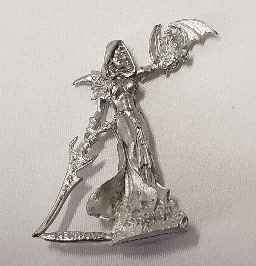 Reaper Miniatures #02986 Eldessa, Necromancer,  Unpainted Metal, NEW in Open Box - £5.46 GBP