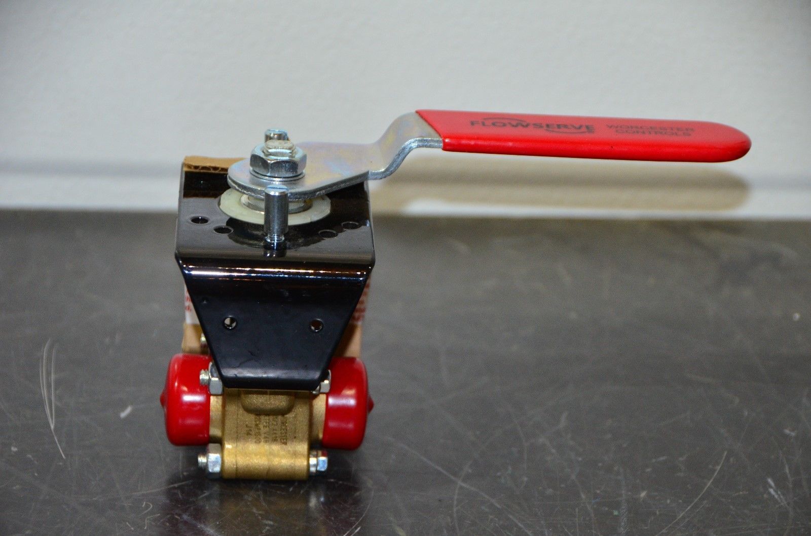 Flowserve Worcester Controls 4416 1/2&quot; Brass Ball Valve Butt Weld Box Br... - $40.50