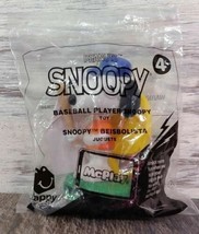 McDonald&#39;s McPlay Peanuts Happy Meal Baseball Player Snoopy #4 Toy In Ba... - $8.41