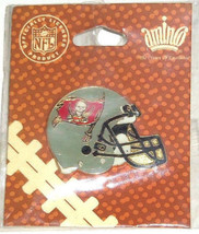 Tampa Bay Buccaneers Pin Helmet Lapel Hat NFL Football Collectible - $14.80
